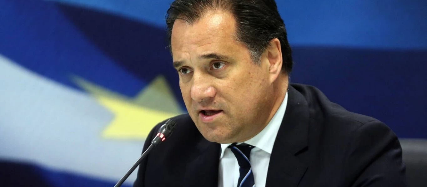 Α.Γεωργιάδης: «Μην δοκιμάζετε παπούτσια στον δρόμο» - Νέα μετάθεση ευθύνης στους λοιμωξιολόγους (upd)